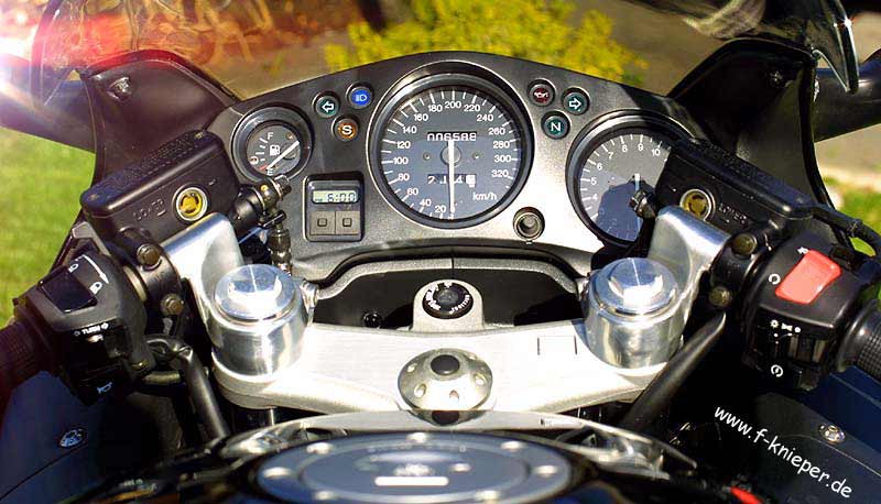 Honda CBR 1100 XX  - Superblackbird - Cockpit