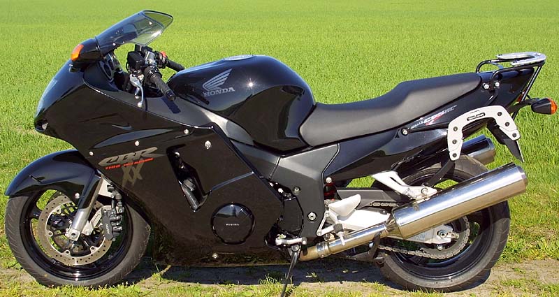 Honda CBR 1100 XX  - Superblackbird - von der Seite